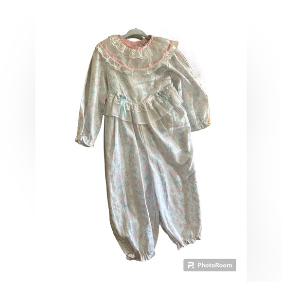 Deadstock Vintage 3T Lace Romper - Picture 5 of 7